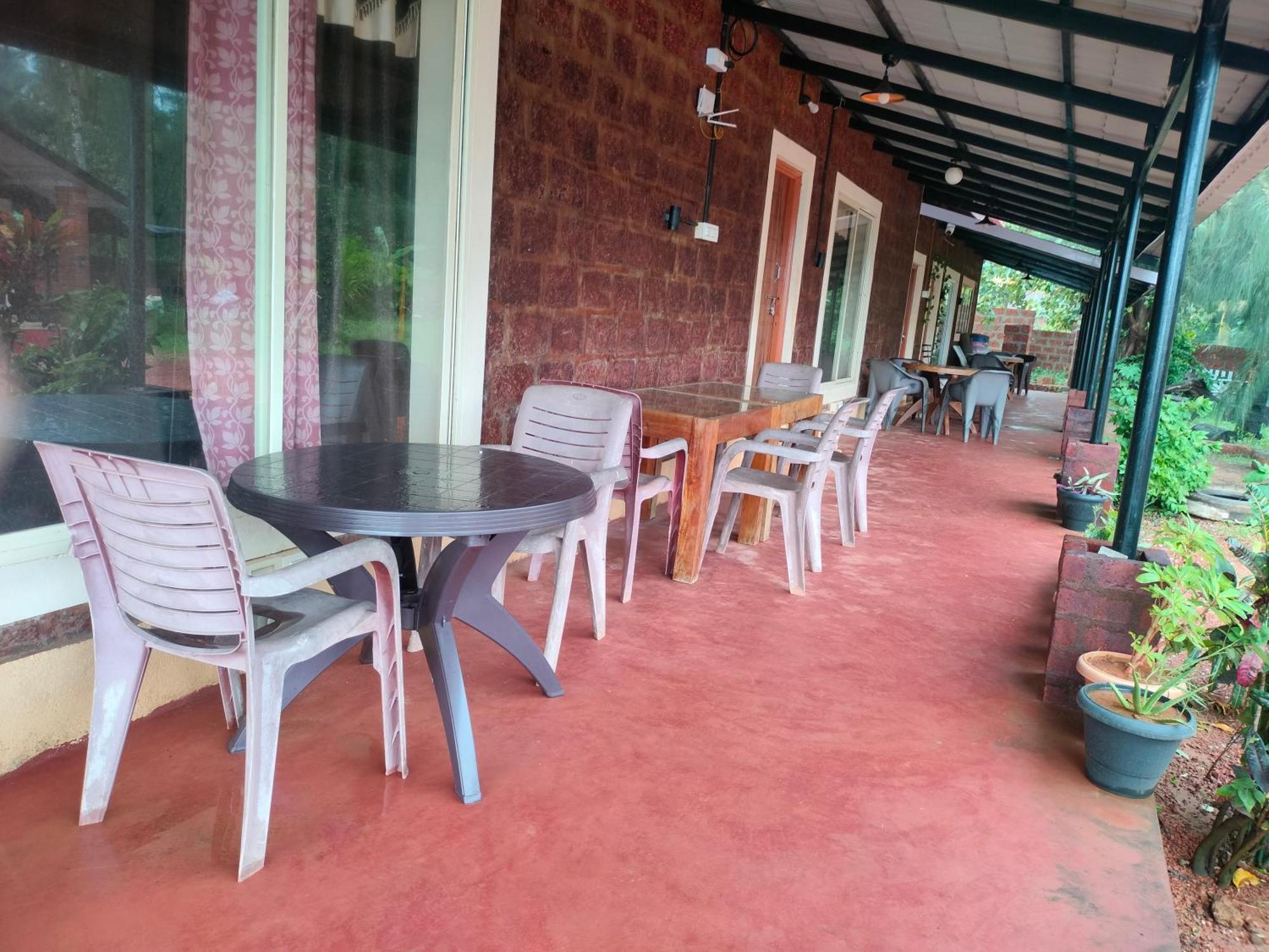 Riverstone Riverfront Farmhouse 戈卡尔纳 外观 照片