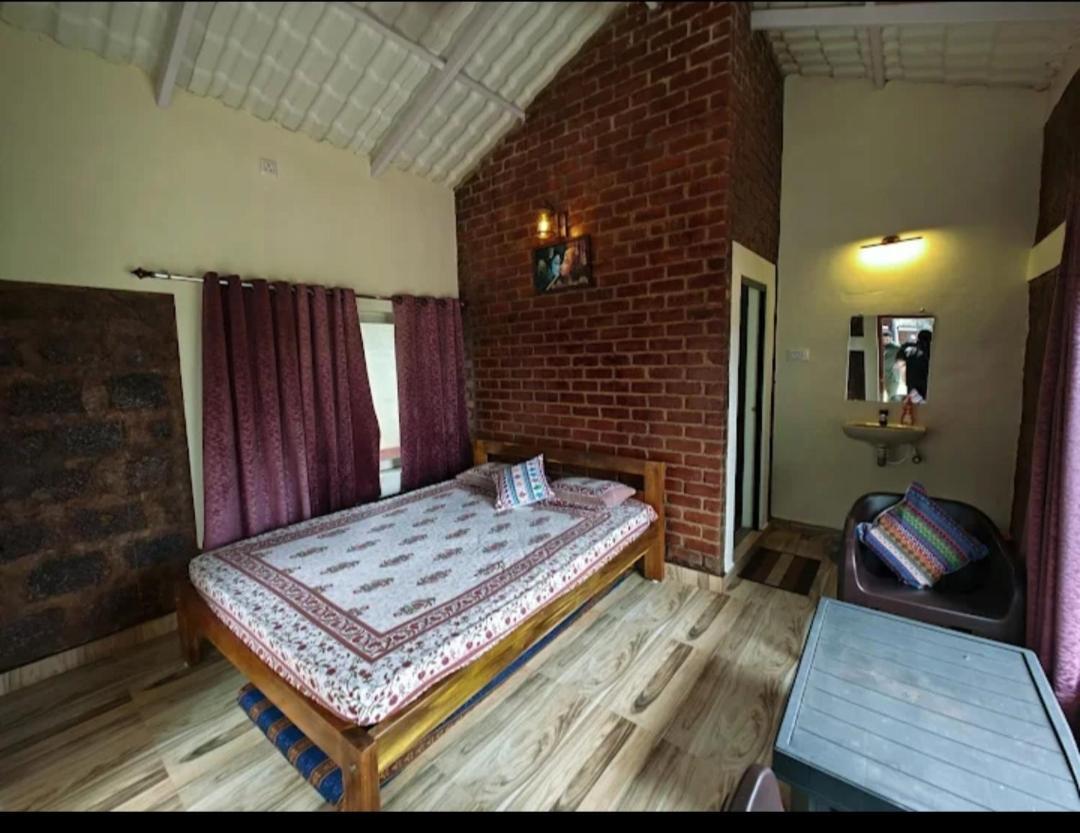 Riverstone Riverfront Farmhouse 戈卡尔纳 客房 照片
